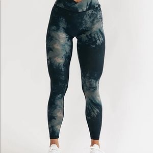 OG Alphalete Surface Power Black Oil Stain Leggings
